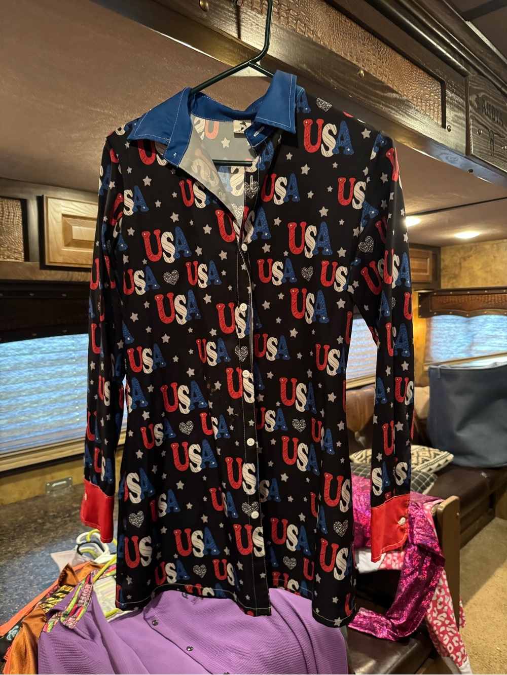 Glamorous Cowgirl Patriotic USA Button-Up Top - Red, White & Blue